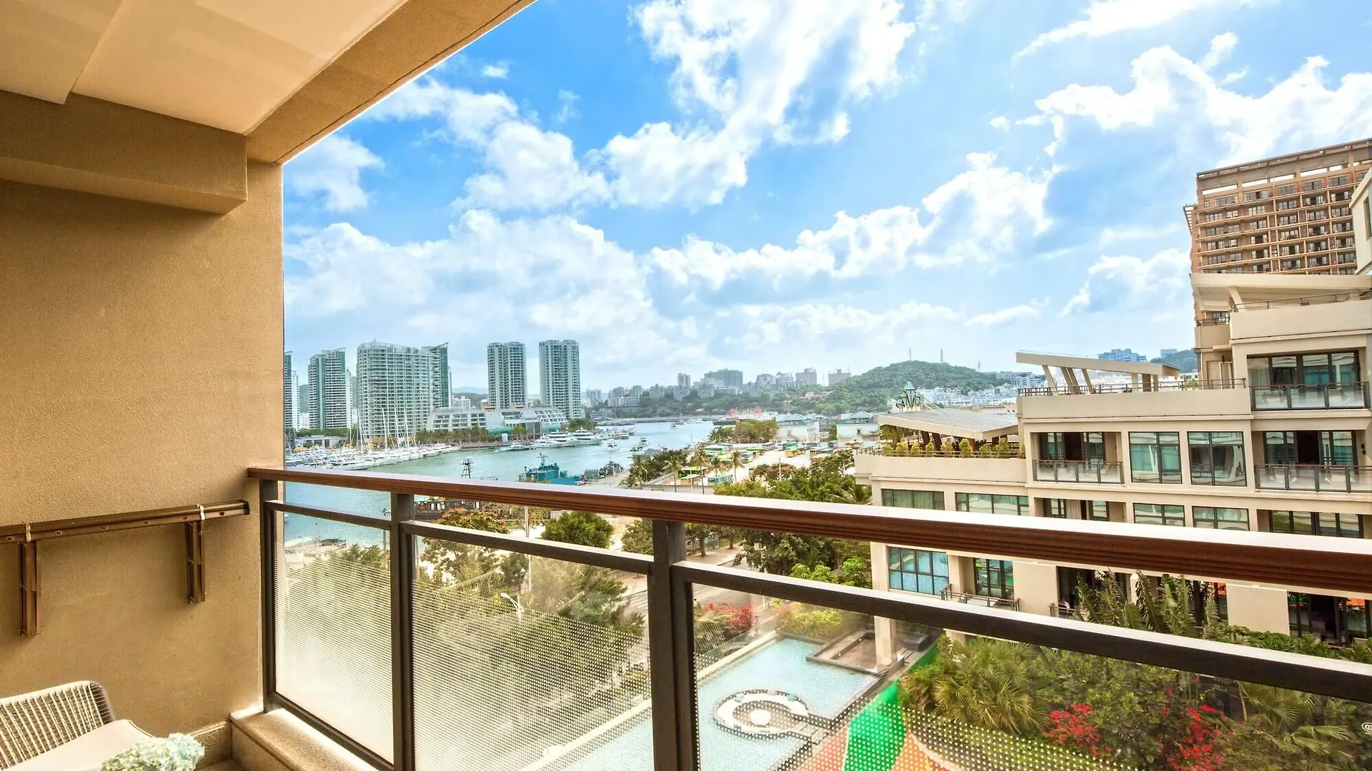 Wingate By Wyndham Sanya Luhuitou Hotel
